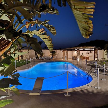 Villa Araucaria Партинико Экстерьер фото